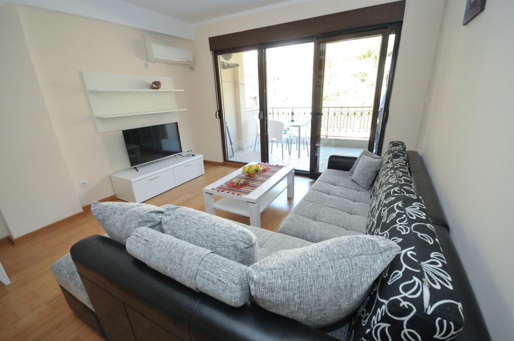 Apartmani Maini Appartement *