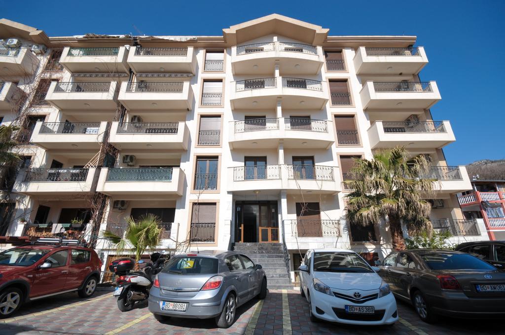 Apartmani Maini Budva